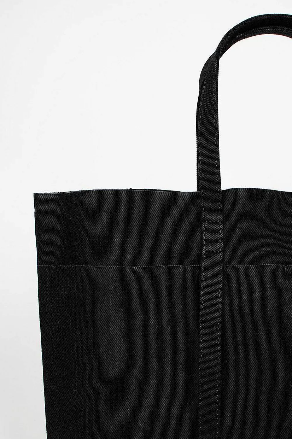 Amiacalva 6 Pocket Tote Black | Bags