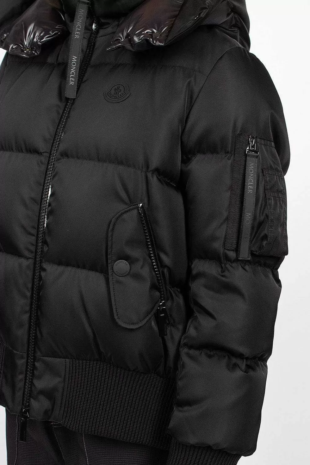 Moncler Autun Puffer Jacket Black | Outerwear