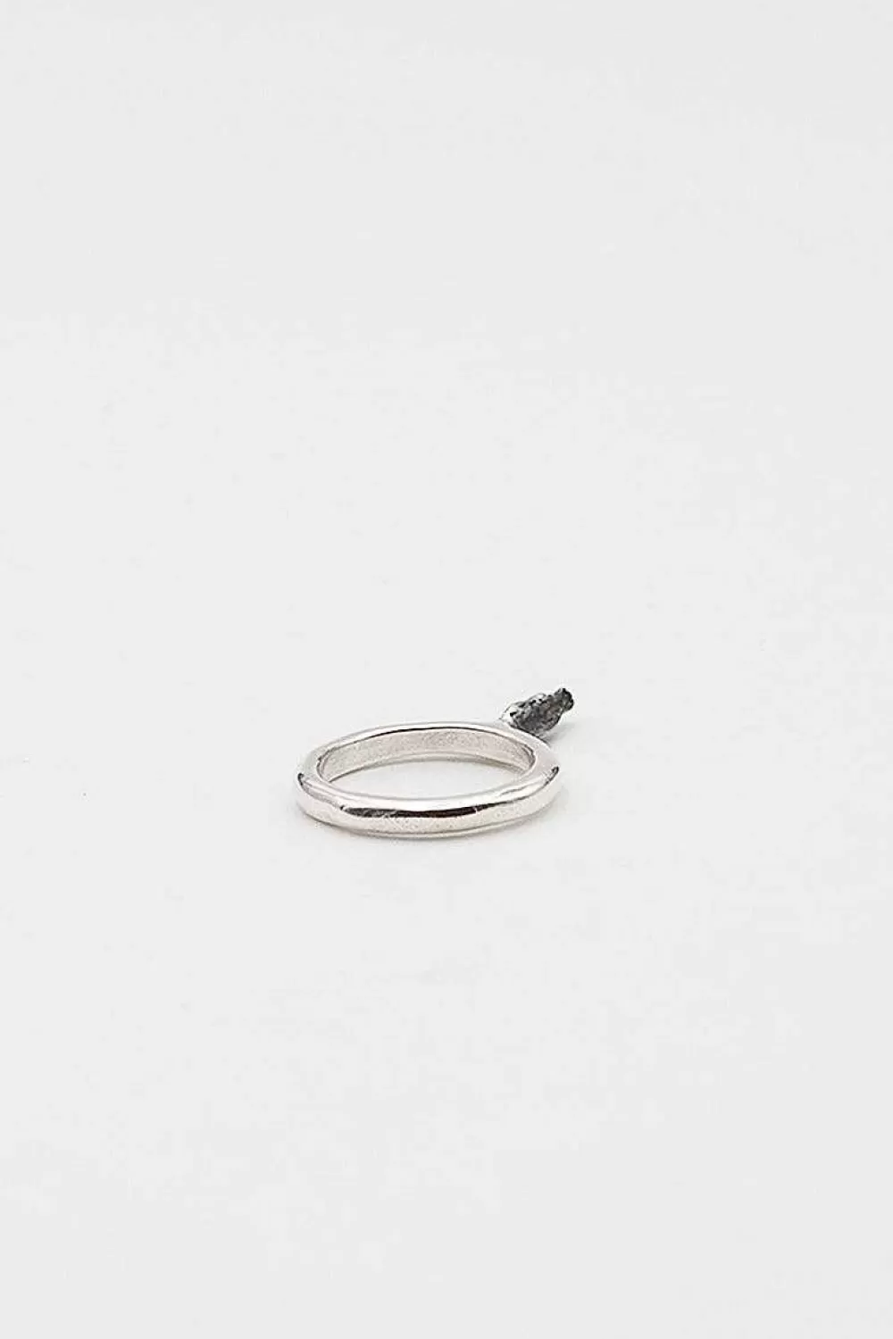 Rosa Maria Bar Silver And Ruby Bud Ring | Rings