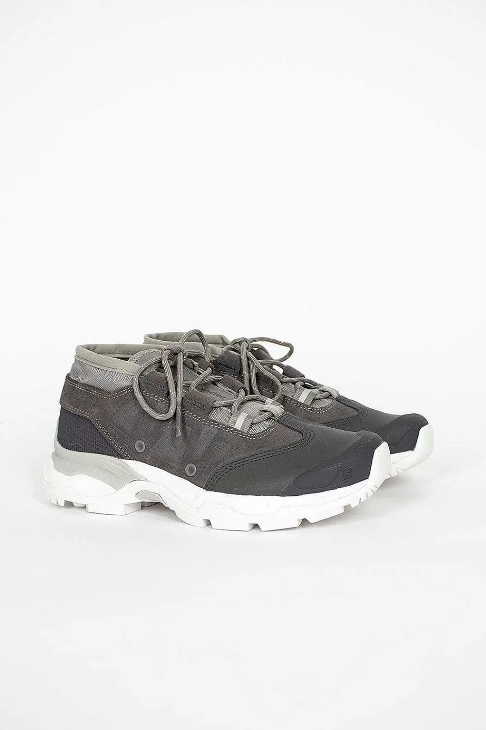 and wander Salomon Jungle Ultra Low Grey | Sneakers