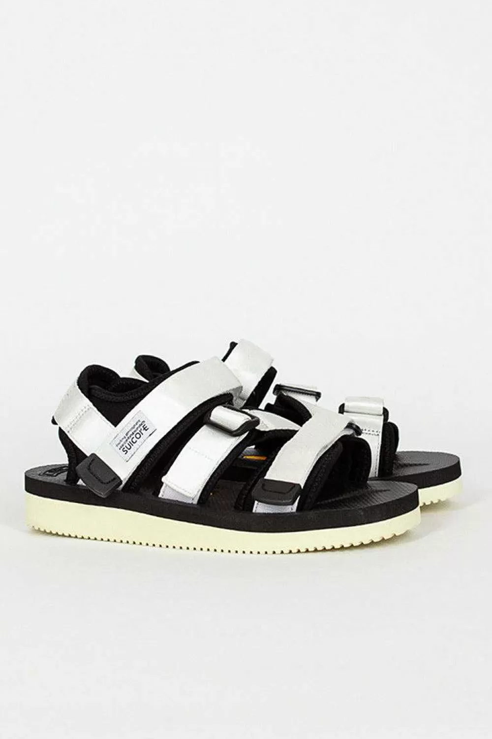 Suicoke White Kisse-V Sandal | Shoes